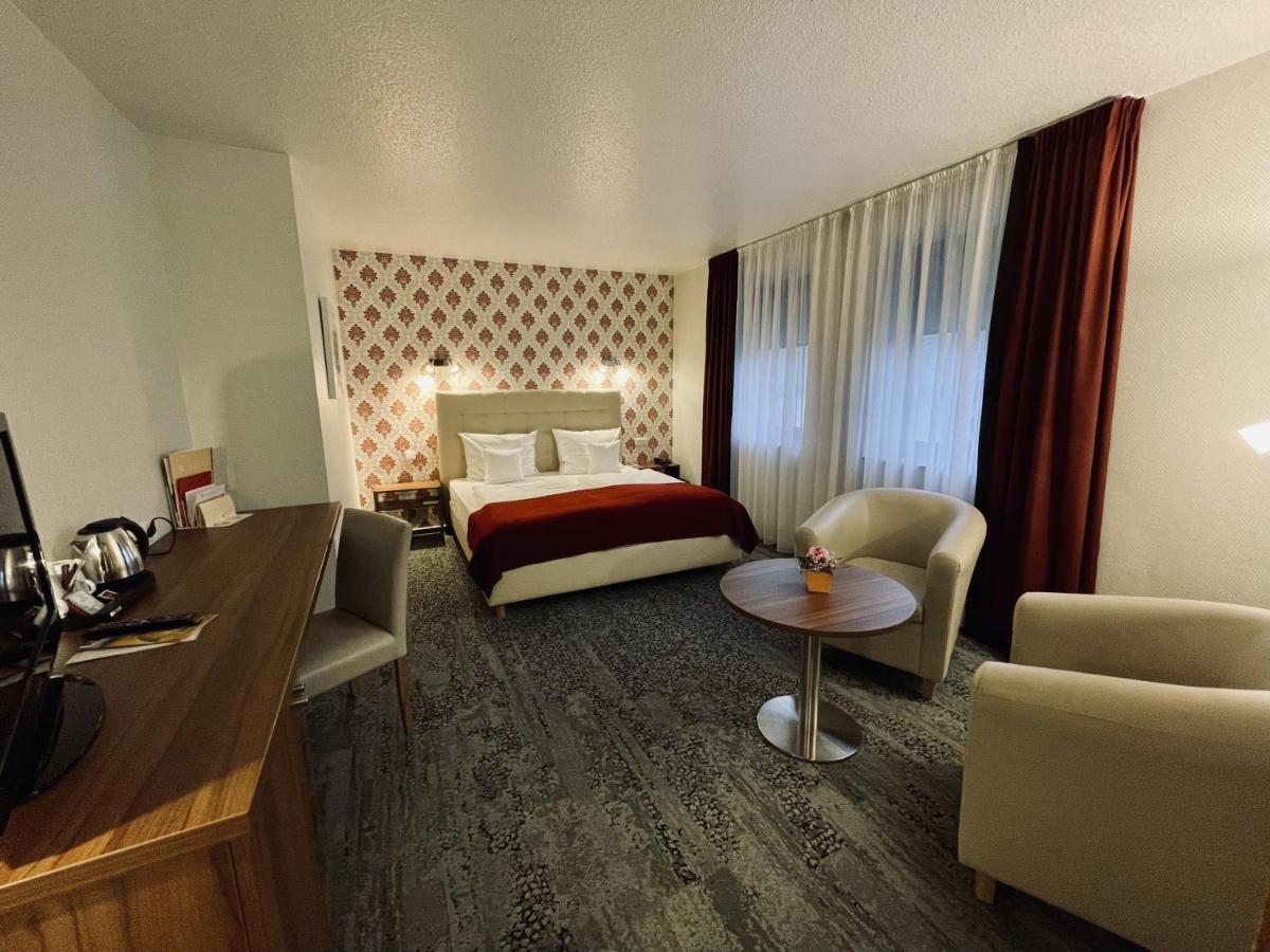 Hotel Schloss Herborn 4*