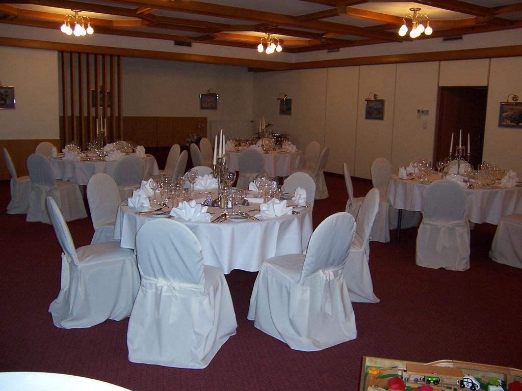 Hotel Schloss Herborn 4*
